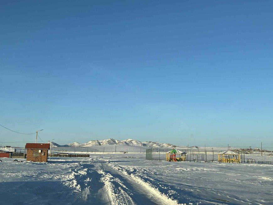 "ХҮҮХДИЙН АВТОБУС" ҮЙЛЧИЛЖ БАЙНА